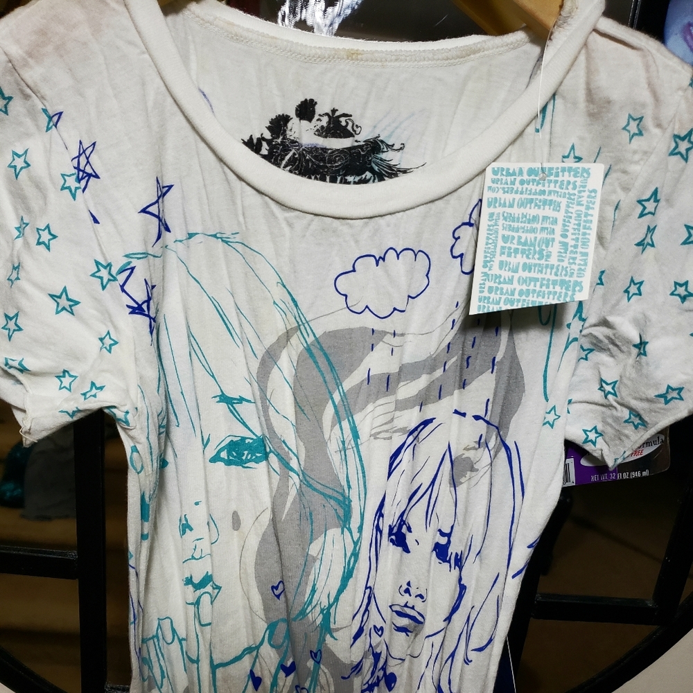 🦇Urban Outfitters🖤 Babydoll tee